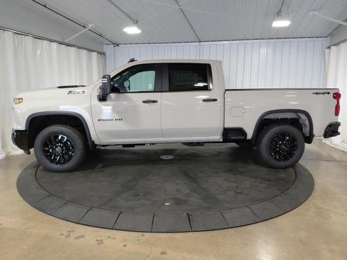 2026 Chevrolet Silverado 2500 Custom