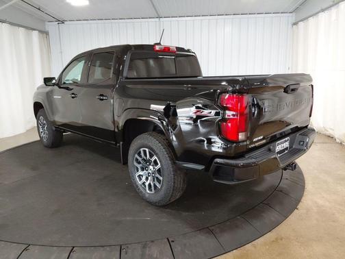 Black 2026 Chevrolet Colorado Z71