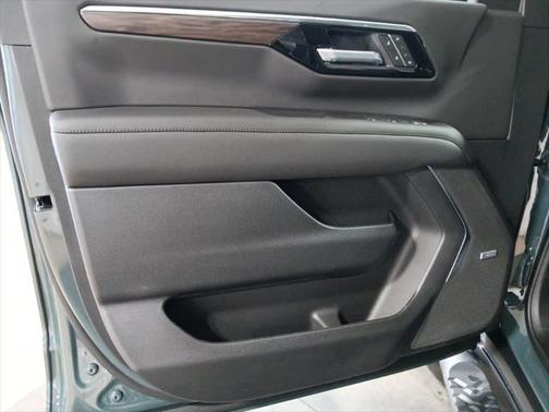 2025 Chevrolet Tahoe 4WD Z71