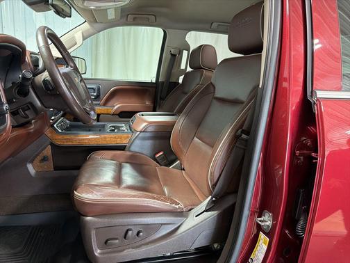 Deep Ruby Metallic 2015 Chevrolet Silverado 2500 High Country