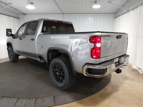 Sterling Gray Metallic 2026 Chevrolet Silverado 3500 Crew Cab, Standard Bed, WT, 4WD