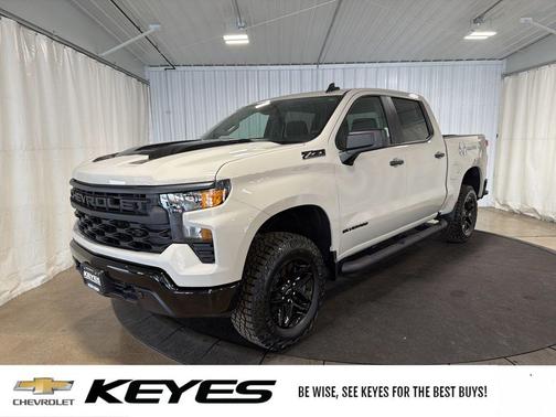 White Sands 2026 Chevrolet Silverado 1500 Custom Trail Boss
