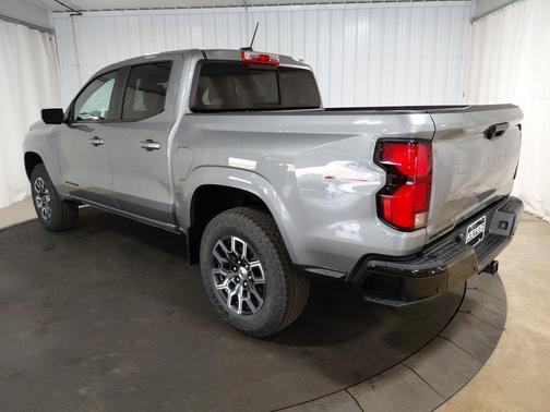Sterling Gray Metallic 2026 Chevrolet Colorado Z71