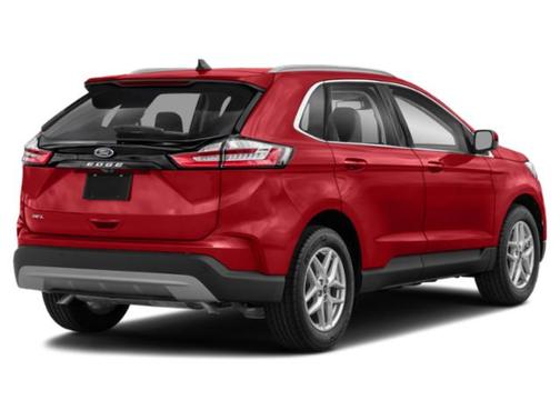 Gray Metallic 2022 Ford Edge SEL