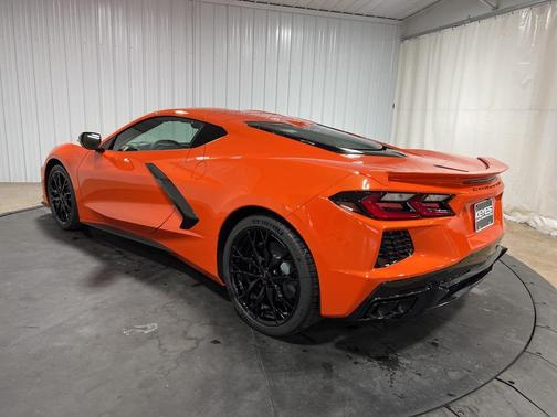 2026 Chevrolet Corvette Stingray w/2LT