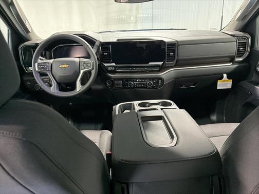 2026 Chevrolet Silverado 3500 LT