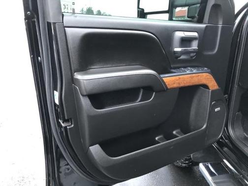 2017 Chevrolet Silverado 2500 High Country