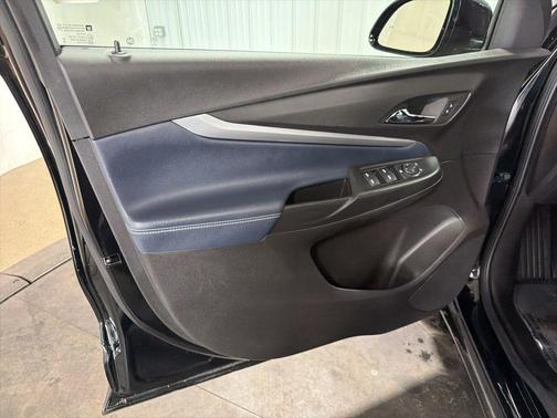 2023 Chevrolet Bolt EUV FWD LT
