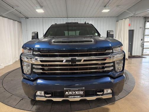 2022 Chevrolet Silverado 3500 High Country