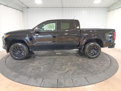 2025 Chevrolet Colorado WT