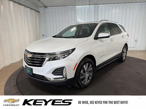 Iridescent Pearl Tricoat 2022 Chevrolet Equinox Premier w/1LZ