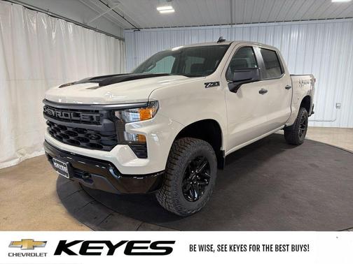 White Sands 2026 Chevrolet Silverado 1500 Custom Trail Boss