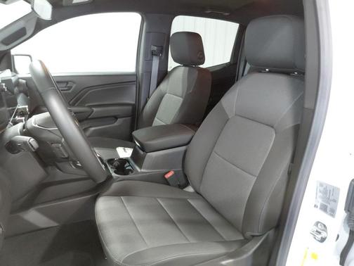 2025 Chevrolet Colorado WT