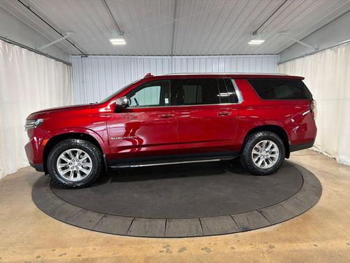 Cherry Red Tintcoat 2021 Chevrolet Suburban Premier