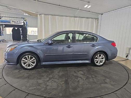 2013 Subaru Legacy Premium