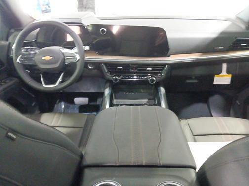2025 Chevrolet Suburban 4WD High Country