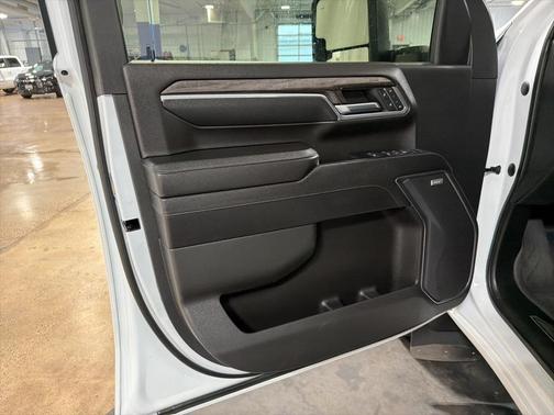 2024 Chevrolet Silverado 3500 LTZ