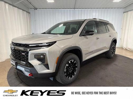 Sandstone Gray 2026 Chevrolet Traverse AWD Z71 SUV