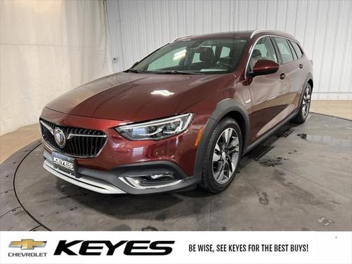 2018 Buick Regal TourX Essence