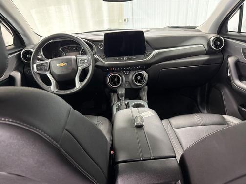 Summit White 2023 Chevrolet Blazer 3LT