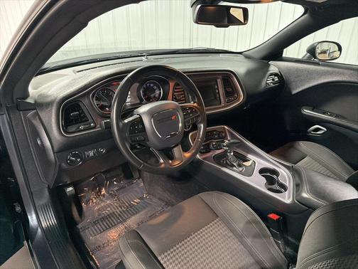 2017 Dodge Challenger R/T