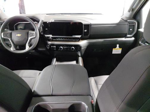 Sterling Gray Metallic 2026 Chevrolet Silverado 3500 LT