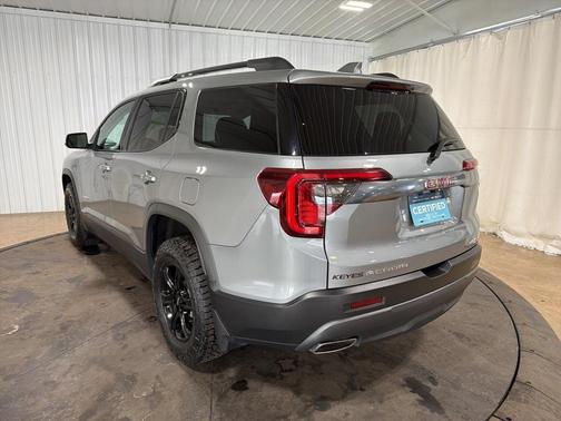 2023 GMC Acadia AWD AT4