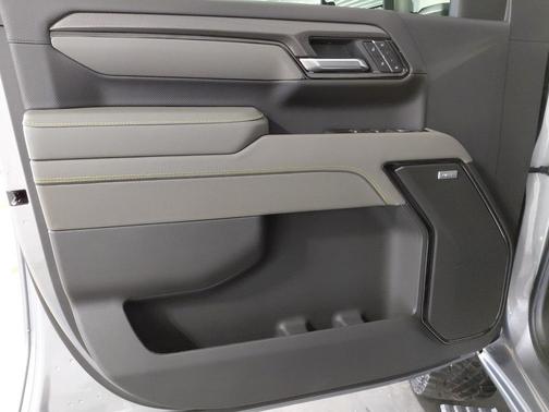 2026 Chevrolet Silverado 2500 Crew Cab, Standard Bed, XR2, 4WD