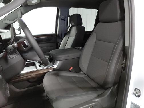 2026 Chevrolet Silverado 3500 LT