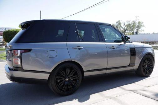 2020 Land Rover Range Rover P525 HSE
