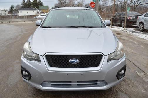 Photo 2 of 20 of 2012 Subaru Impreza 2.0i Sport Premium