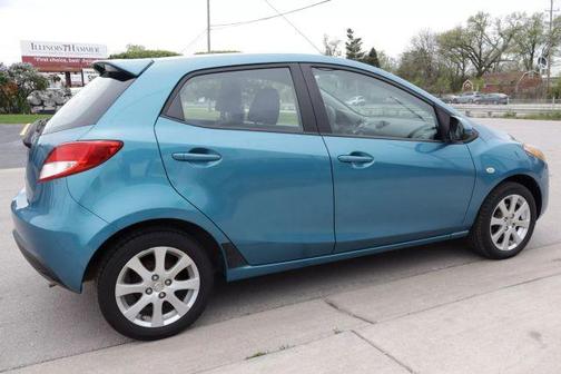 2011 Mazda Mazda2 Touring