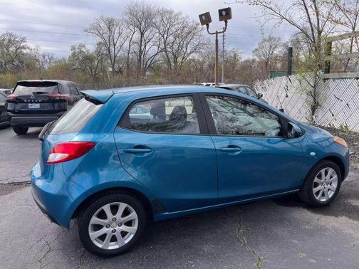 2011 Mazda Mazda2 Touring