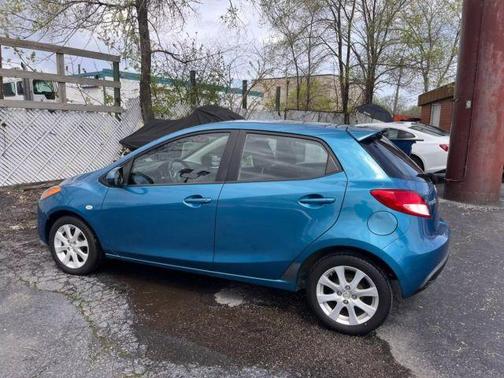 2011 Mazda Mazda2 Touring