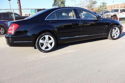 2012 Mercedes-Benz S-Class S 550 4MATIC