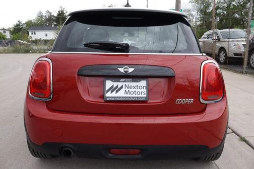2017 MINI Hardtop Cooper