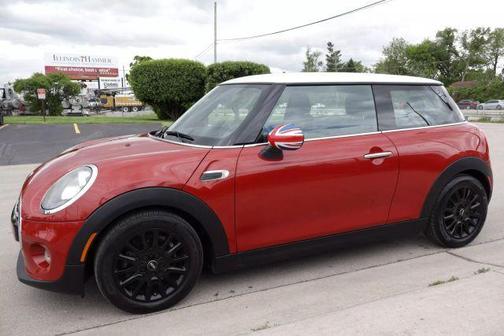 2017 MINI Hardtop Cooper