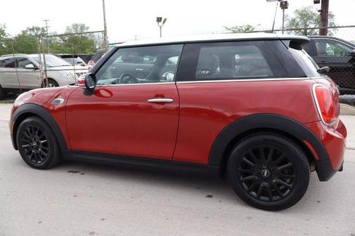 2017 MINI Hardtop Cooper