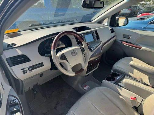 2013 Toyota Sienna Limited