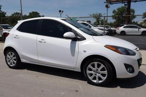 2013 Mazda Mazda2 Touring