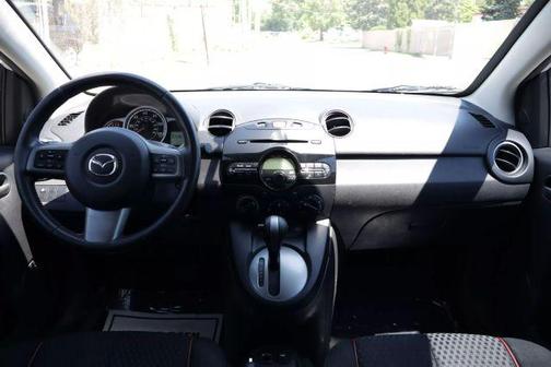 2013 Mazda Mazda2 Touring