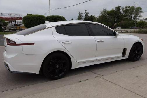 2021 Kia Stinger GT-Line