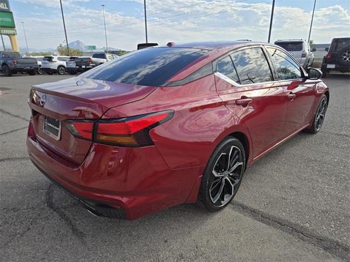 2024 Nissan Altima 2.5 SR