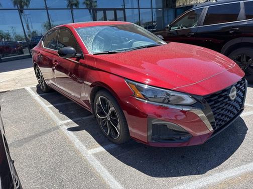 2024 Nissan Altima 2.5 SR