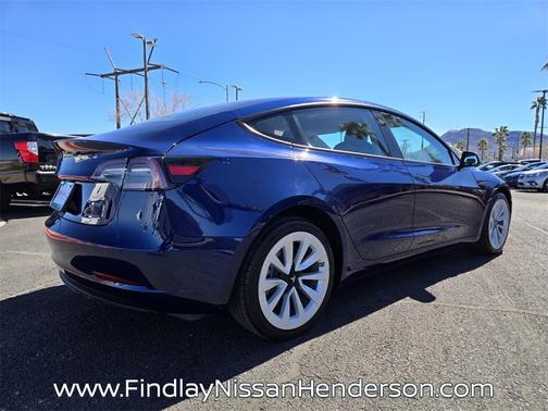 2022 Tesla Model 3 Long Range