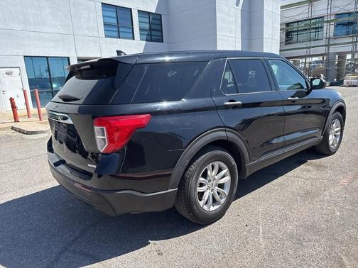 2020 Ford Explorer Base