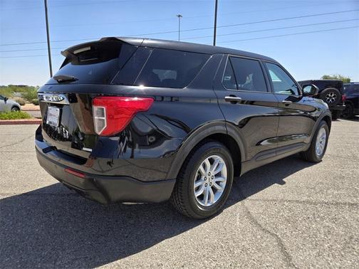 2020 Ford Explorer Base