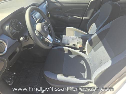 2025 Nissan Versa 1.6 SV