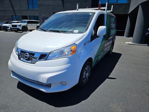 Cloud White 2018 Nissan NV200 SV