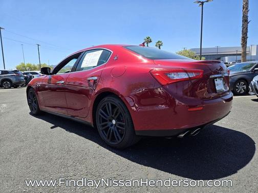 Rosso Energia Pearlescent 2015 Maserati Ghibli Base